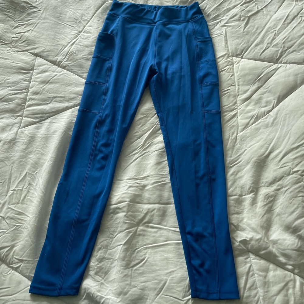 Fabletics leggings with pockets